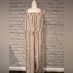 *NWT!!!* Striped Old Navy Jumpsuit